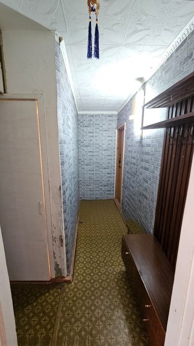 Продаётся 1 комн район КазИИТУ