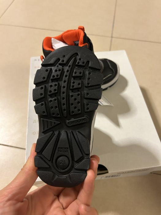 Нови детски ботушки Geox-21 номер