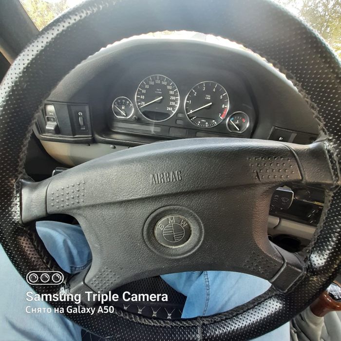 Продам БМВ 520i без вложений