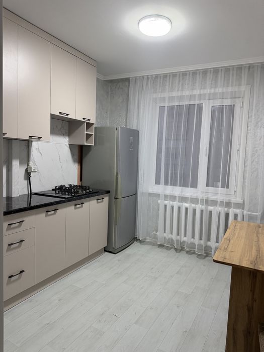 Сдам 2 комнатную квартиру