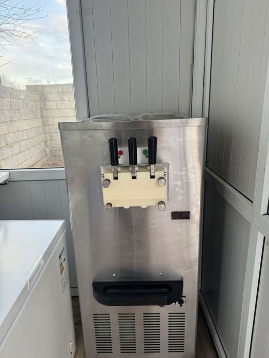 Мороженое бутик аппарат