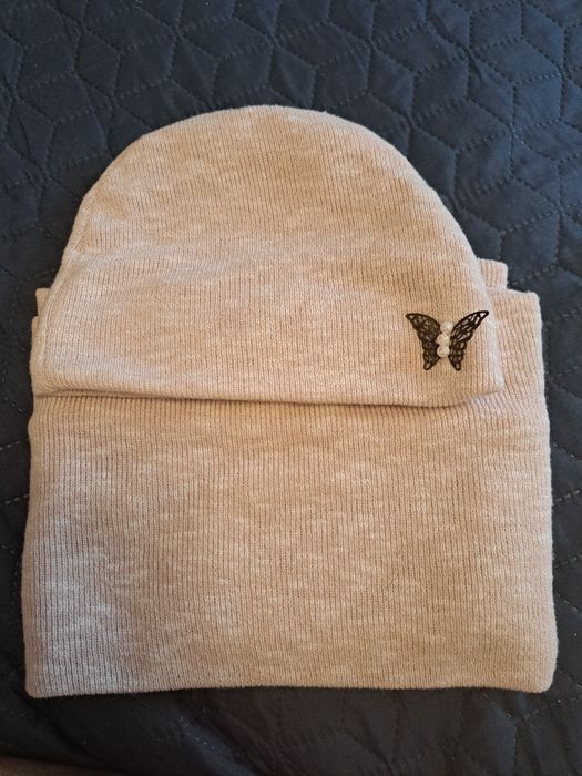 Set caciula și  fular 4 - 6 ani