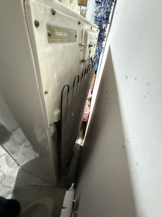 Продается советский холодильник