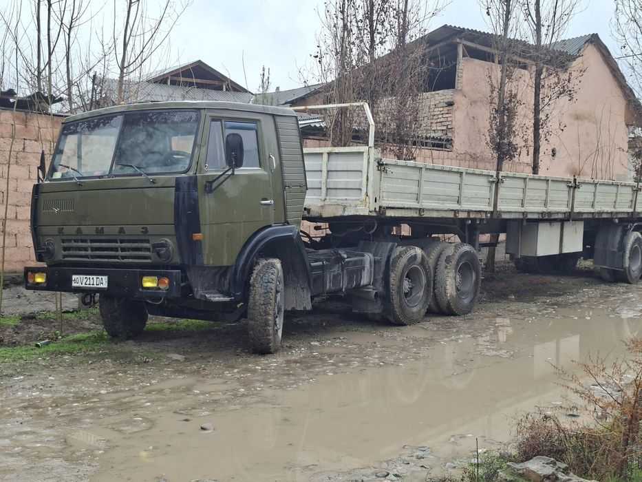 Камаз тягач 54112 с прицепом