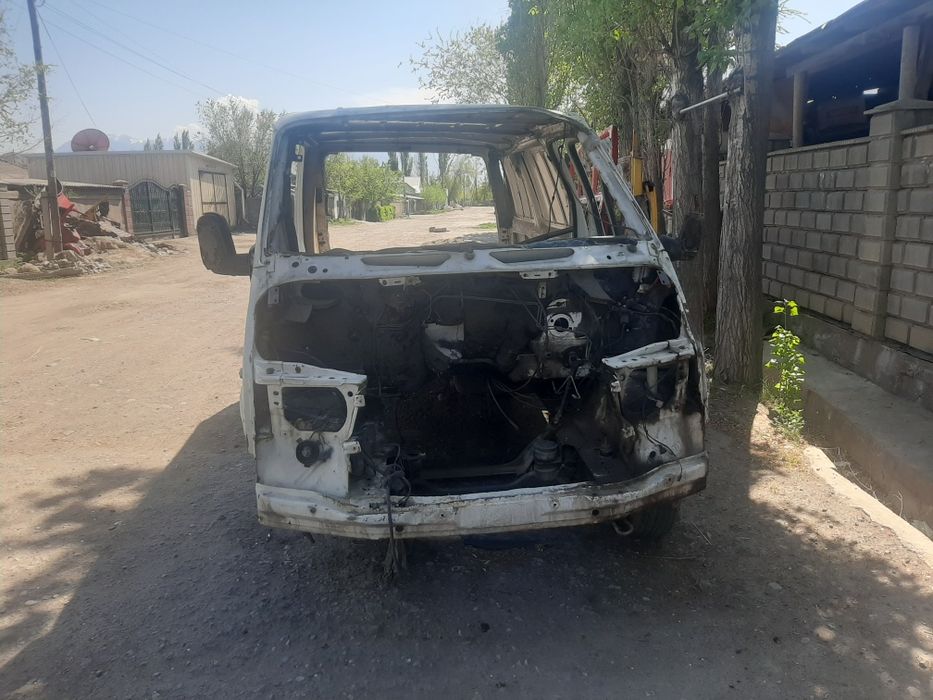 Автозапчасти на Ford  transit