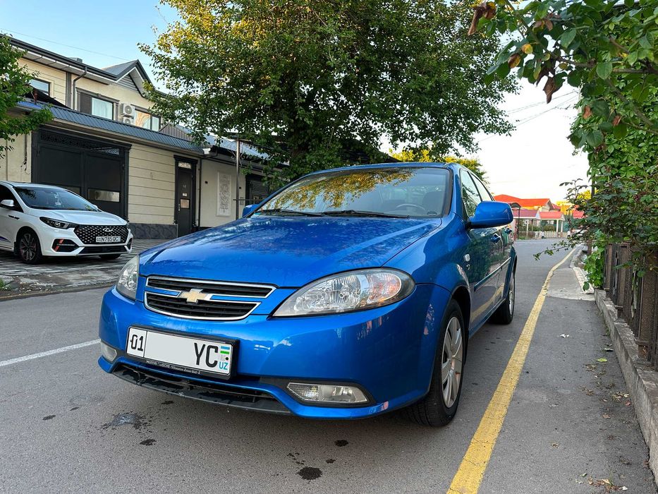 Chevrolet Gentra / Lacetti / 2014 йил / Автомат коробка / 125 000 км