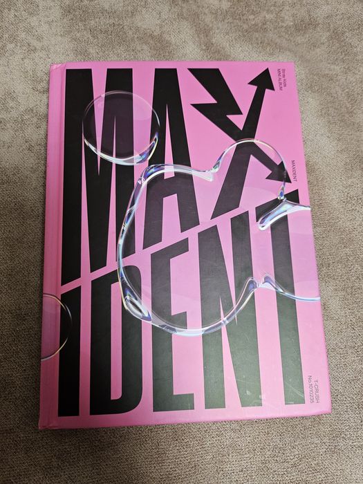 Альбом stray kids