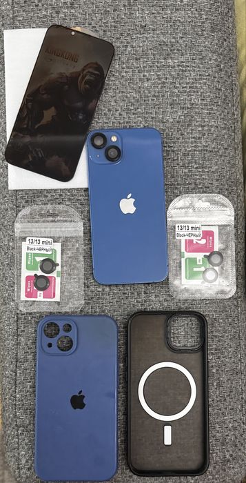 Продам iPhone 13