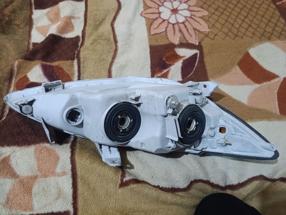 Фара на Тойота Камри 35