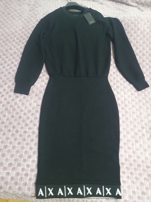 Vand rochita armani dama