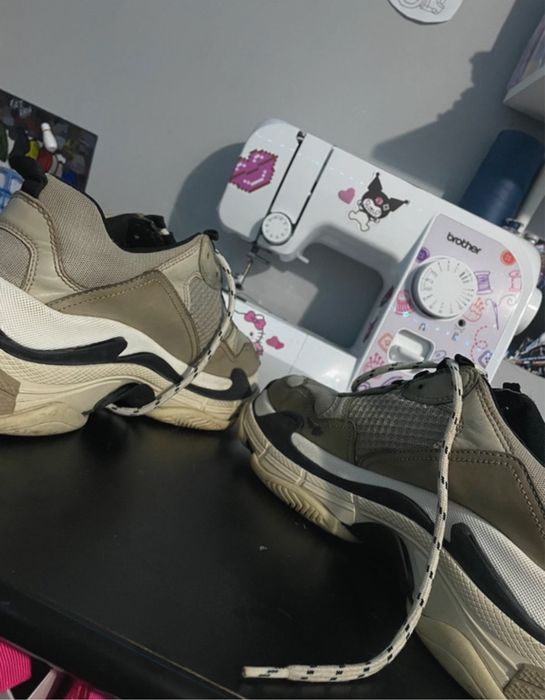 balenciaga triple s originali 100%