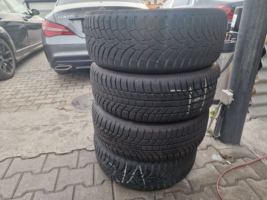 Гуми с Джанти за Mercedes W246 205/50 R 17 Toyo
