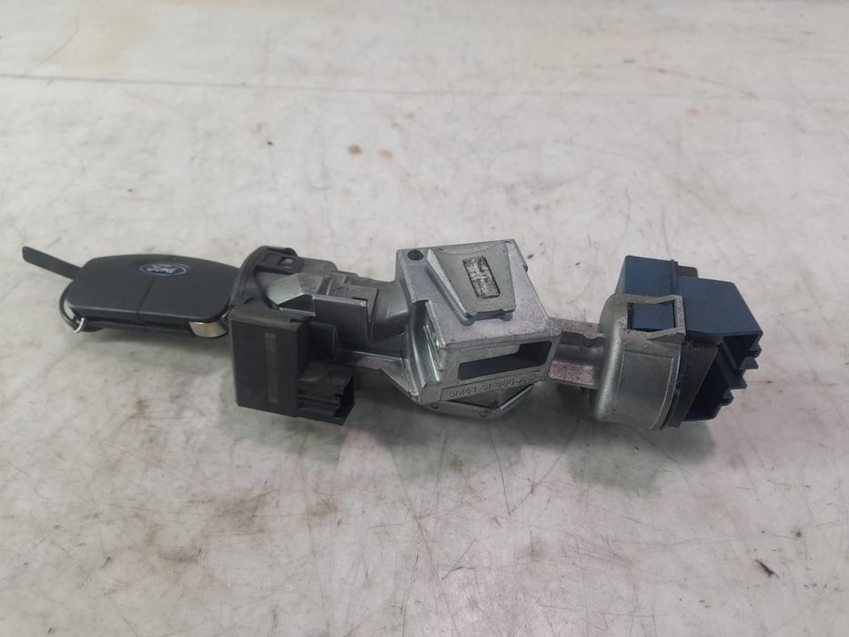 Contact cu cheie 3M51-3F880-A Ford S-Max 1 [2006 - 2010] 2.0 tdci QXW