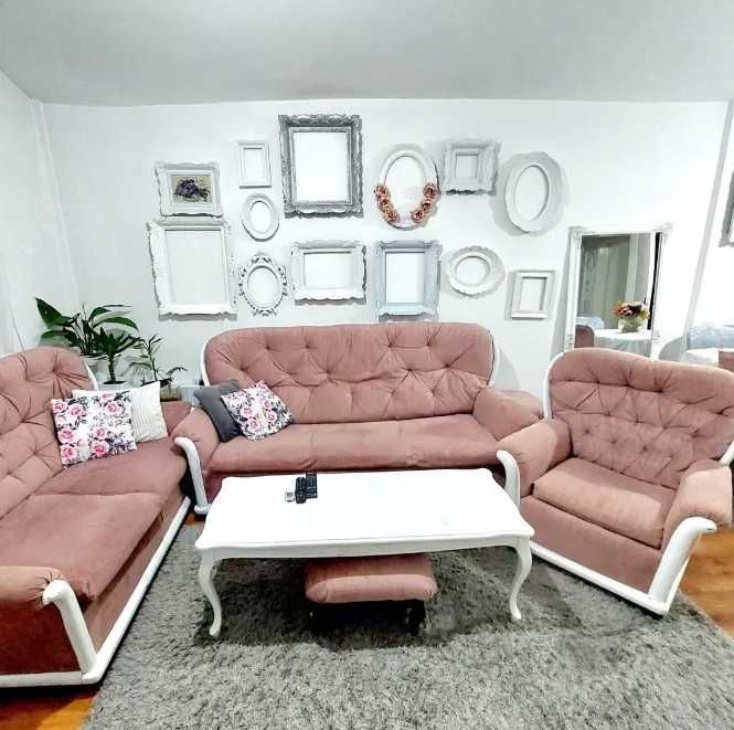 Дава се под наем Тристаен апартамент в Бургас, Лазур - 85 кв.м за 450 € - Снимка #1