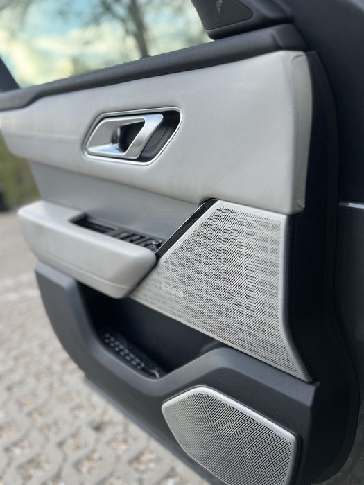Range Rover Velar R-DYNAMIC