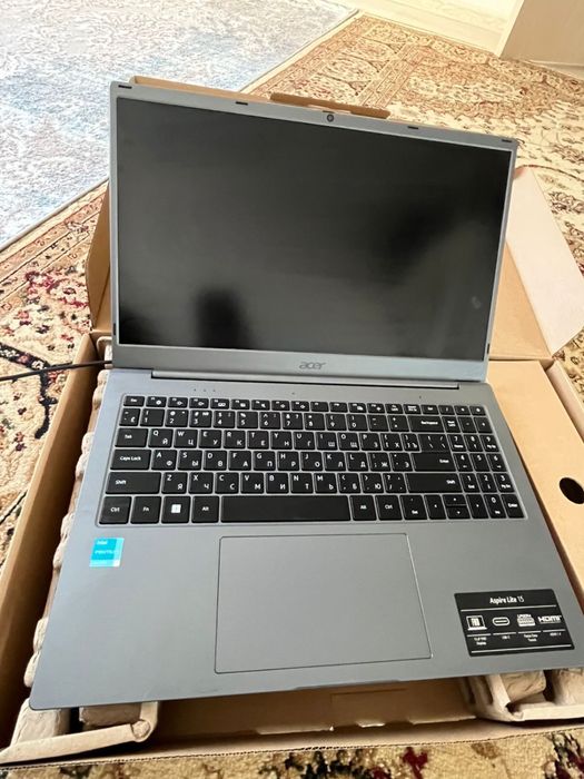 Ноутбук Acer.