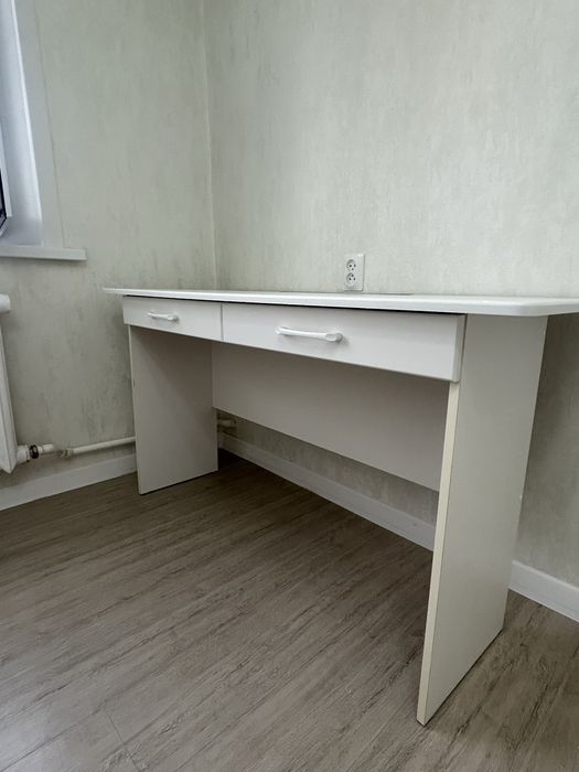 Продам мебель в детскую