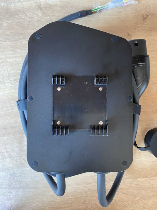 11 кВт Статична Зарядна Станция Wallbox Зарядно Електромобил 7м Тип 2