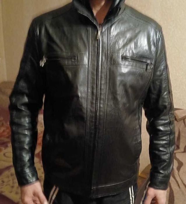 Куртка кожаная     .