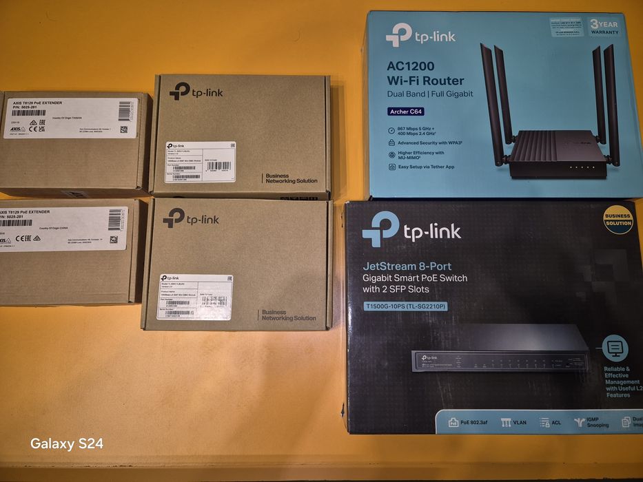 Swich poe -- extender  etc