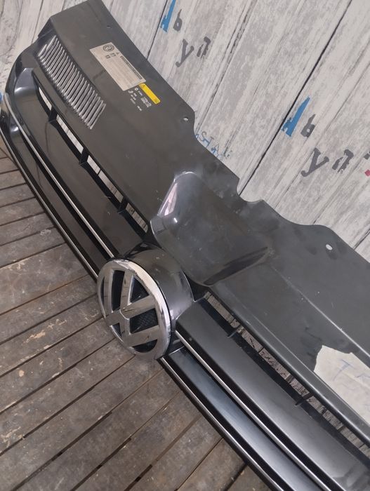 Предна решетка за vw T5