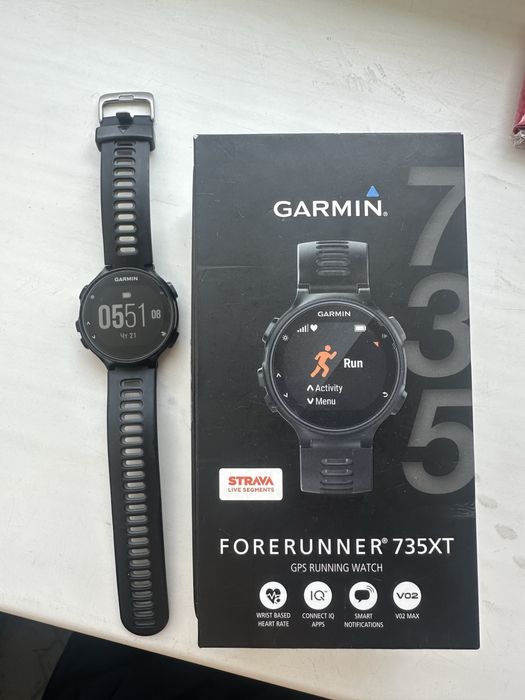 Часы Garmin 735