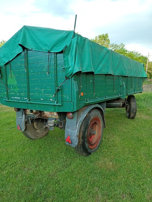 Remorci 16 și 12 tone