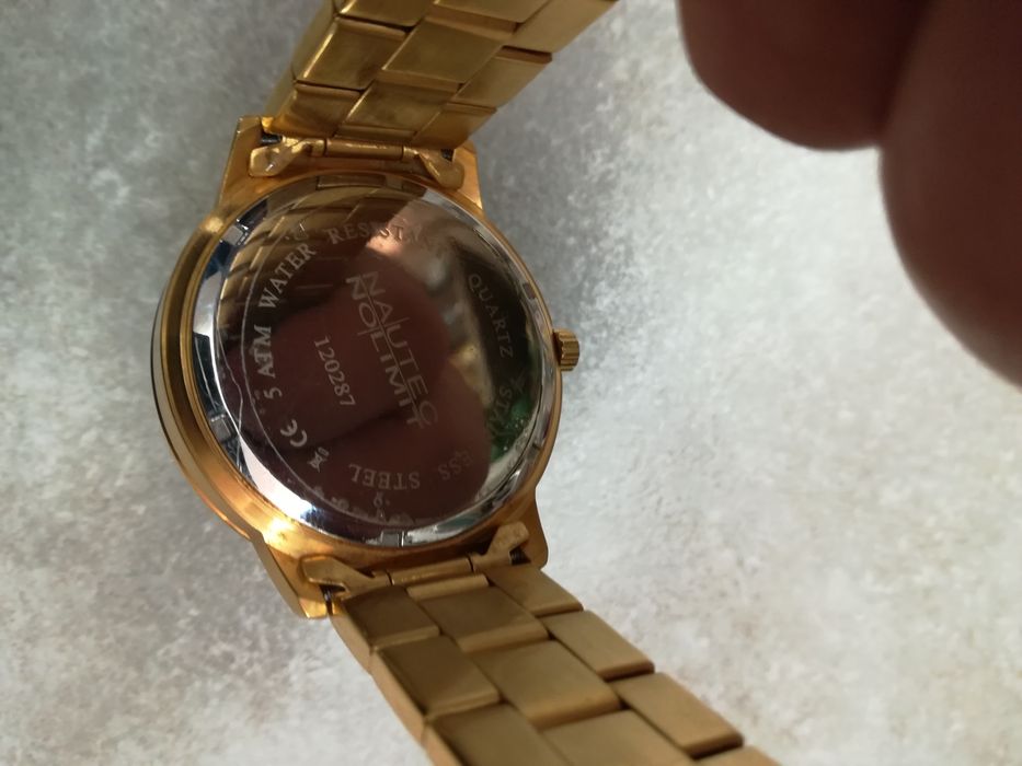 Кварцов Часовник NAUTEC