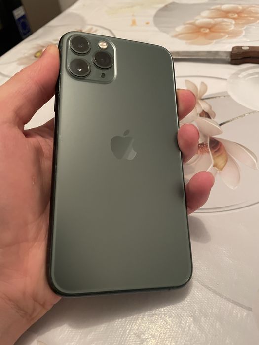 Продам Айфон 11 про