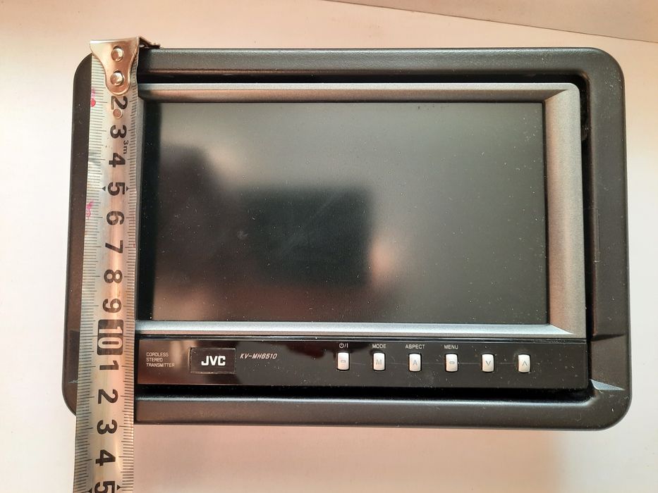 Мониторы в подголовник для авто