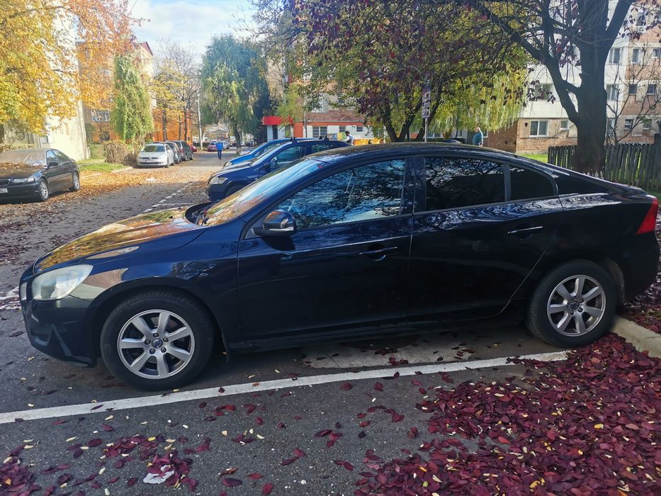 Vând Volvo S60 E drive 1.6 Diesel