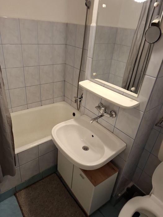 Inchieiez garsoniera