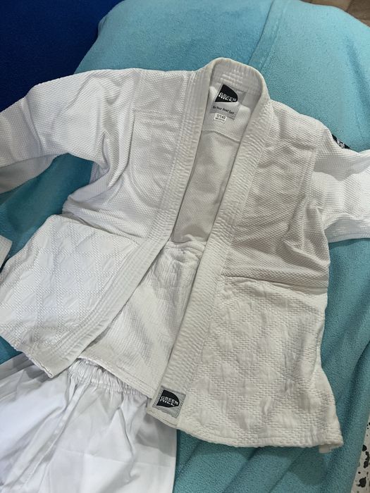 Продается новое кимоно