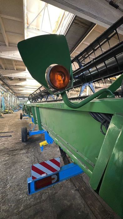 жатка John Deere 635F