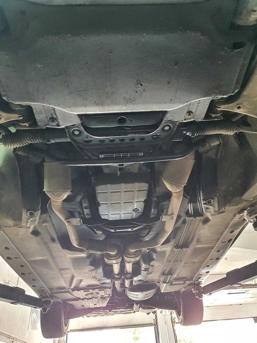 Vand masina mercedes E Class w210, motor 2.4 benzina