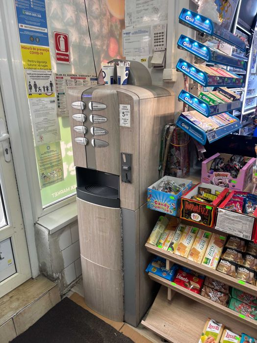 Rafturi Minimarket + Tejghea si alte accesorii!