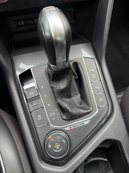 Se vinde Volkswagen Tiguan, motorizare 2.0 TDI, tracțiune integrală 4MOTION  2018