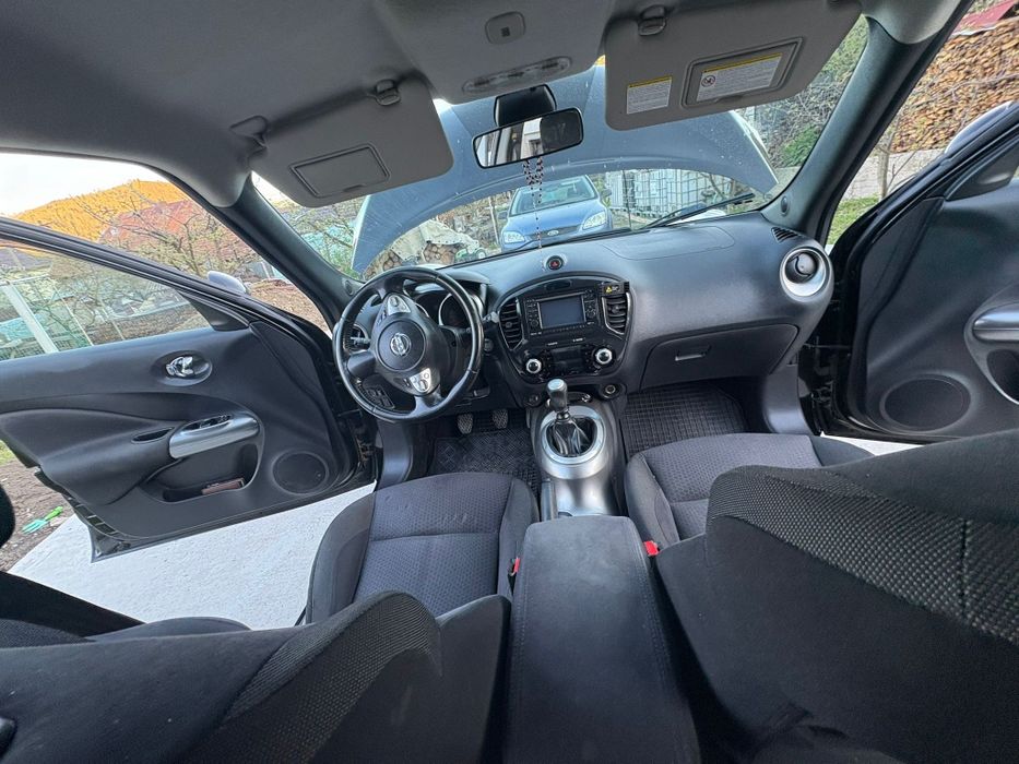 Nissan JUKE 2011