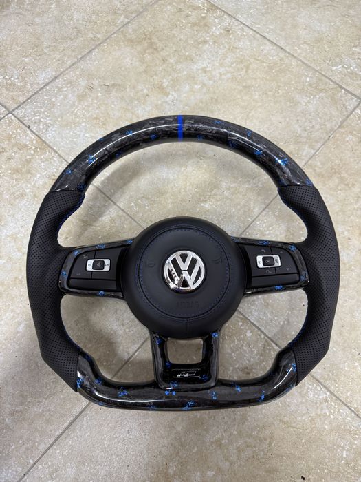 Volan Carbon VW R R line GTI Passat B6 B7 B8 CC Golf 5 6 7 Volkswagen