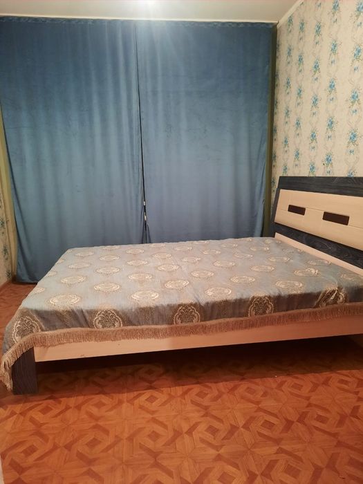 Продам 2ком.кв в районе Алтын алма