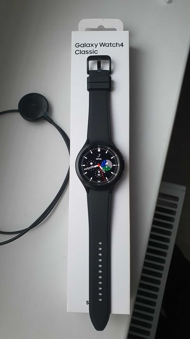 Почти новые Samsung Galaxy Watch 4 Classic
