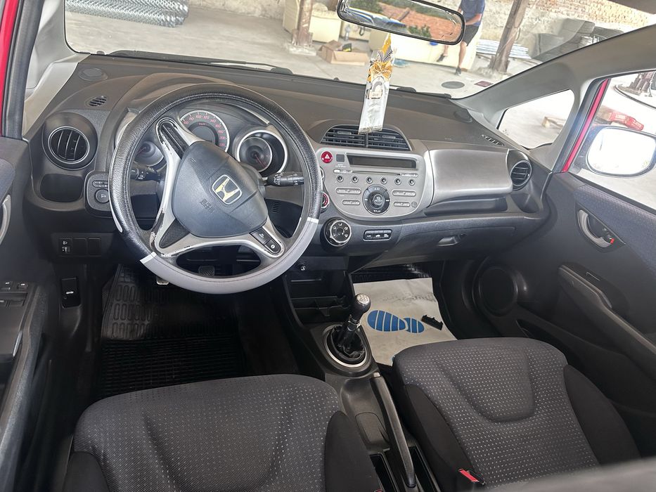 Honda Jazz / Хонда Джаз 1,2 и 1,4 2010г На части