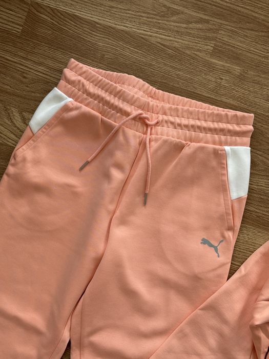 Розов оригинален дамски анцуг PUMA горнище и долнище