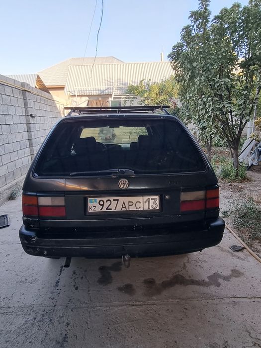 Продам пассат универсал 1993