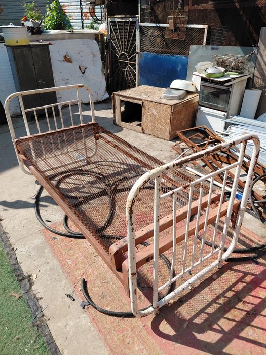 Продам кровать панцерную