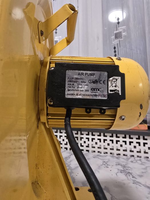 Vand suflanta pentru articole gonflabile