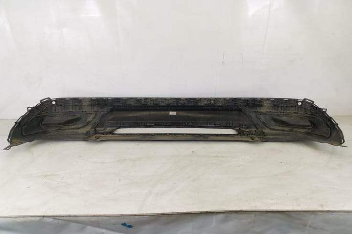 Спойлер Задна Броня Оригинален В Добро Състояние С-Линия Ауди / Audi Q