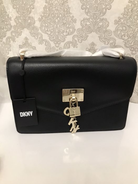 Продам сумку DKNY