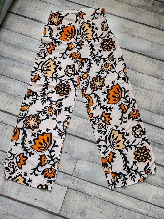 Разпродажба на дамски панталони