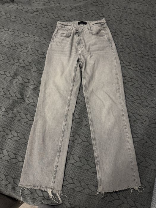 Продам джинсы Zara